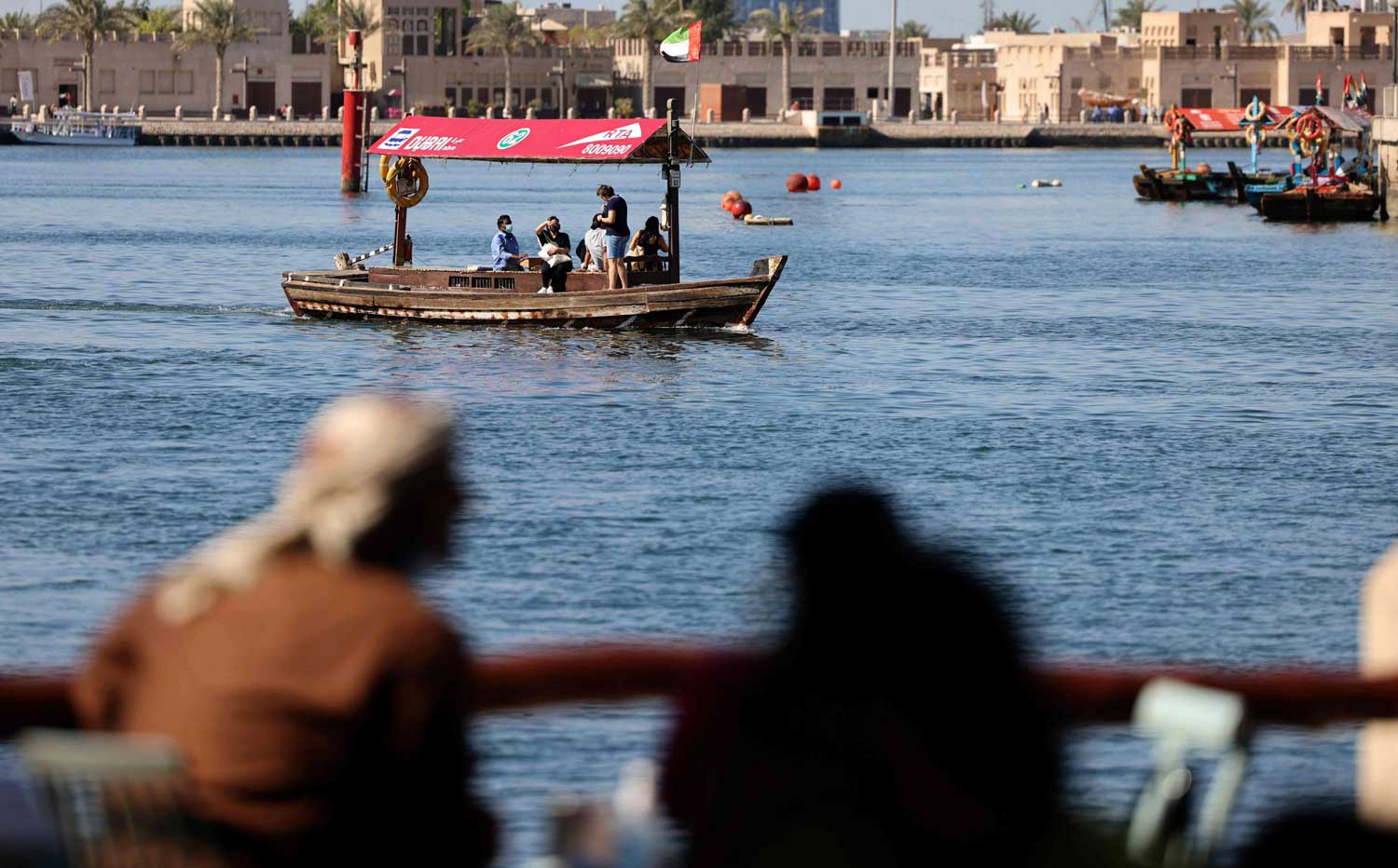 الشعور بالوحدة يؤرق الأجانب العازبين