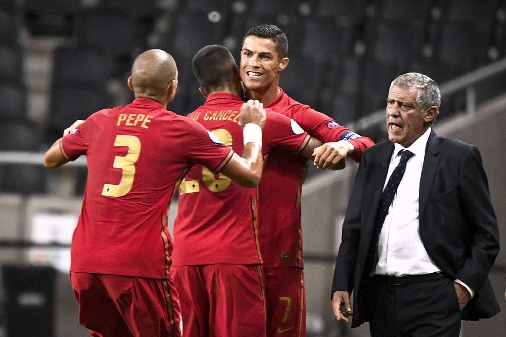 منتخب النجوم