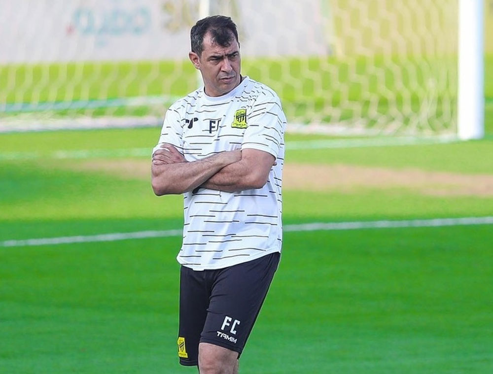 مدرب اتحاد جدة فابيو كاريلي يتطلع للظفر ببطولته الأولى مع الفريق السعودي ومنح العميد لقبه الثاني في البطولة العربية