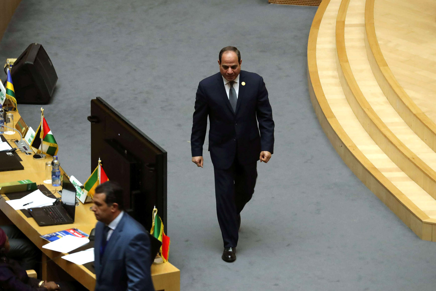 الرئيس المصري عبدالفتاح السيسي يتسلّم رئاسة الاتحاد الأفريقي في أول رئاسة دورية مصرية للاتحاد الذي تأسس عام 2002 