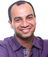 أحمد سمير: صحافة تنتظر مكالمة تليفونية لتخبرها عمّا تتناوله ليست صحافة