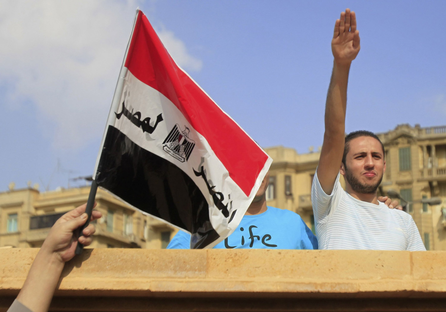 30 يونيو يؤرّخ له في مصر كعلامة على السقوط المدوي لجماعة الإخوان