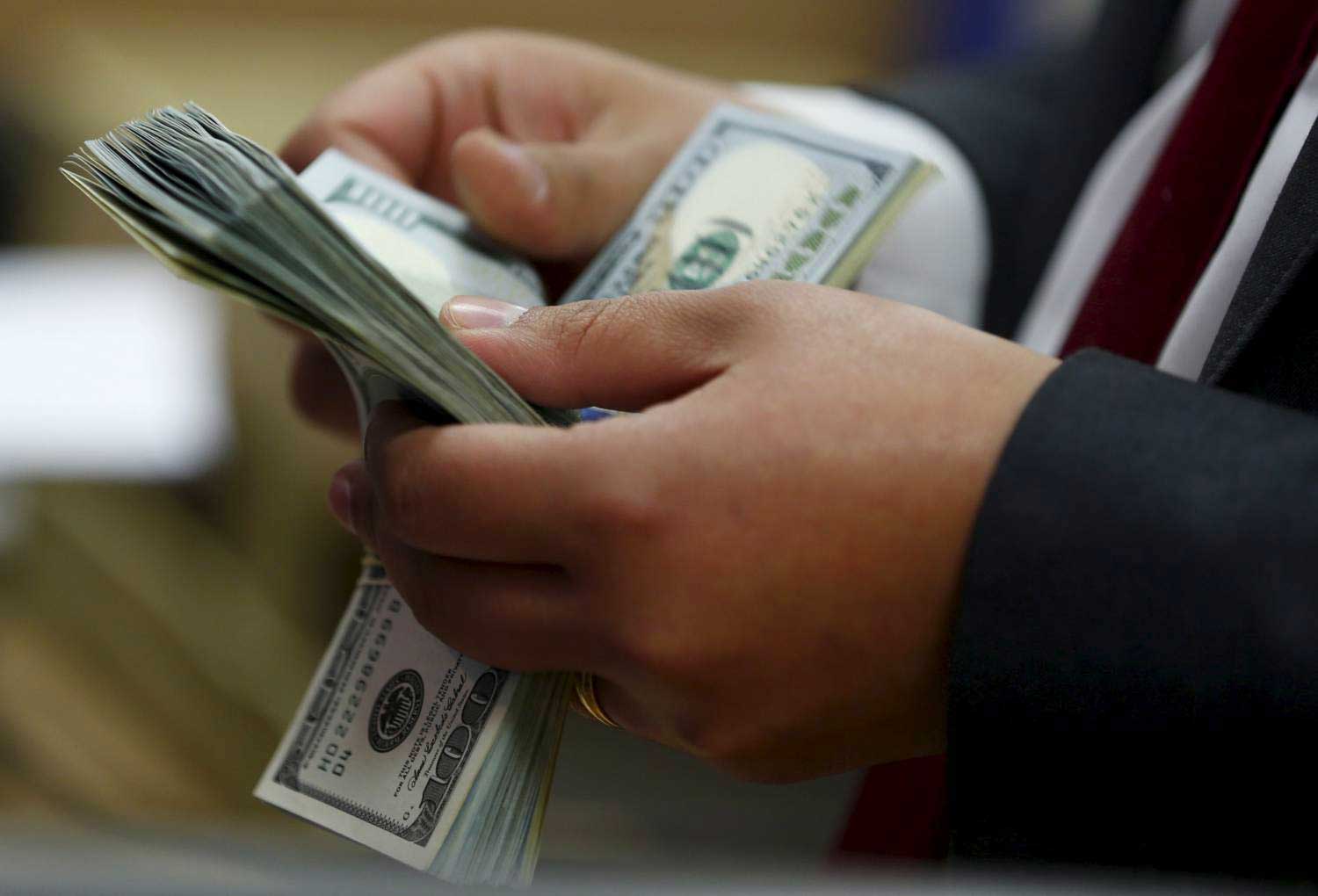 طموحات غير واقعية بجني 5 مليارات دولار من تطبيق القرار