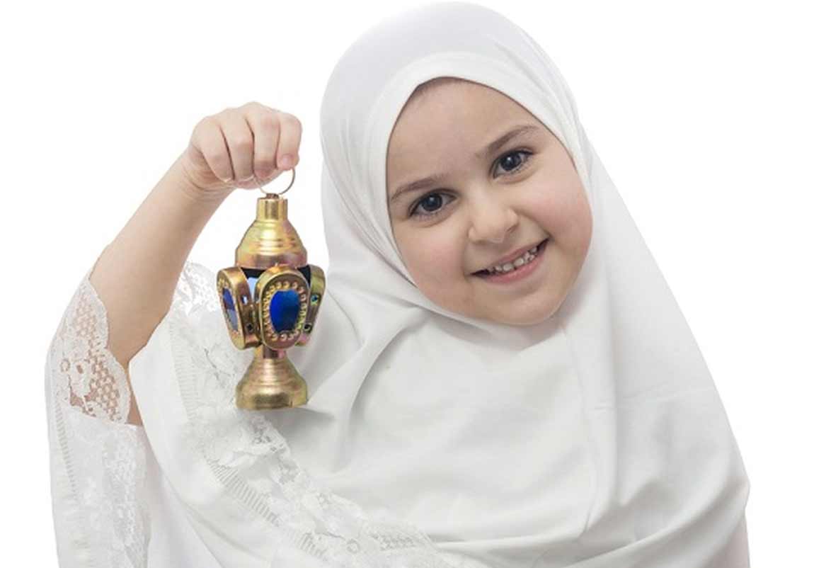 "خياطة اليوم" طريقة ذكية لتعويد الأطفال على الصيام  