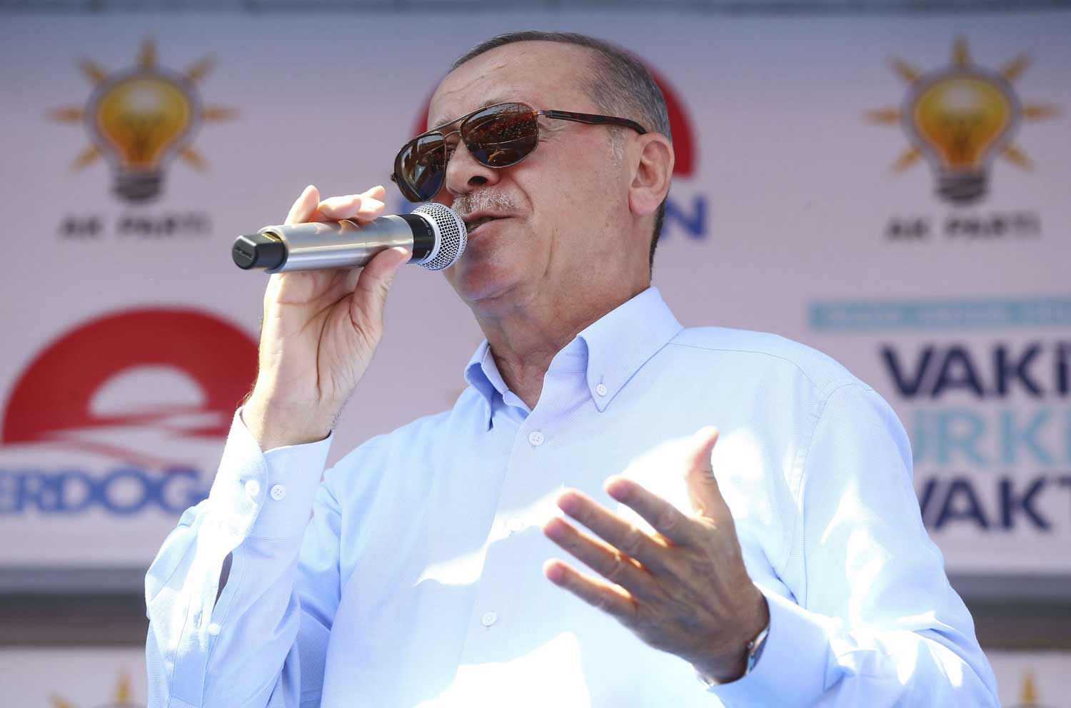 هدف أردوغان إعادة بناء قوة عثمانية جديدة في المنطقة
