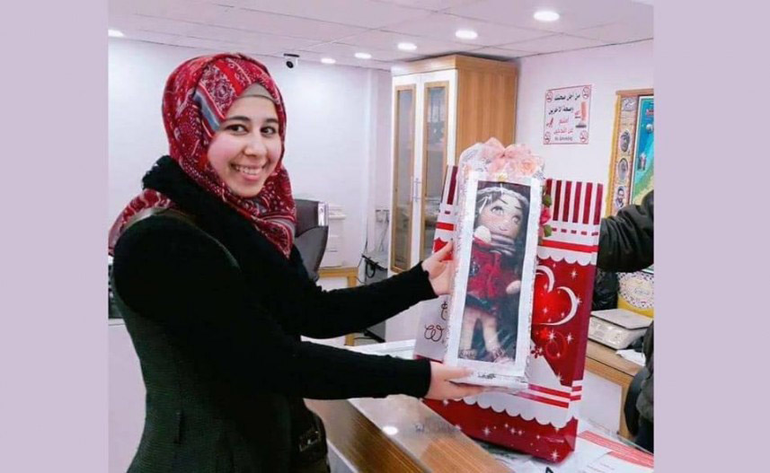 رواء حجازي تشعر بالفقد لكل دمية تبيعها لأنها صنعتها بروحها وعاشت معها تفاصيل كثيرة  