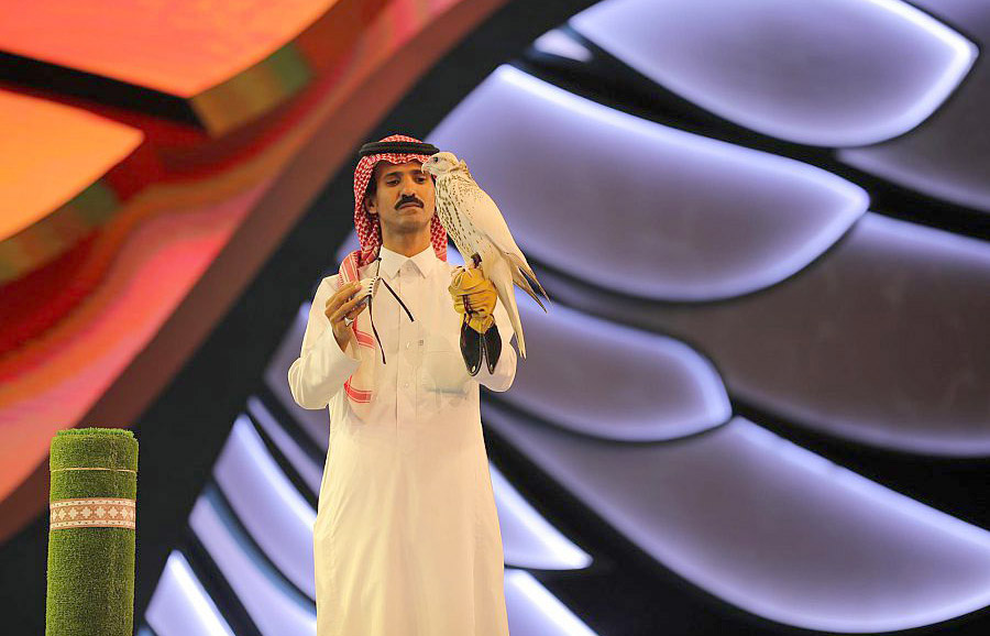 ملكية الصقر الأصلية تعود إلى مزرعة أميركية