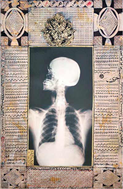 مزيج ثنائية العلم والفن انعكس على عالم مطر الفني 