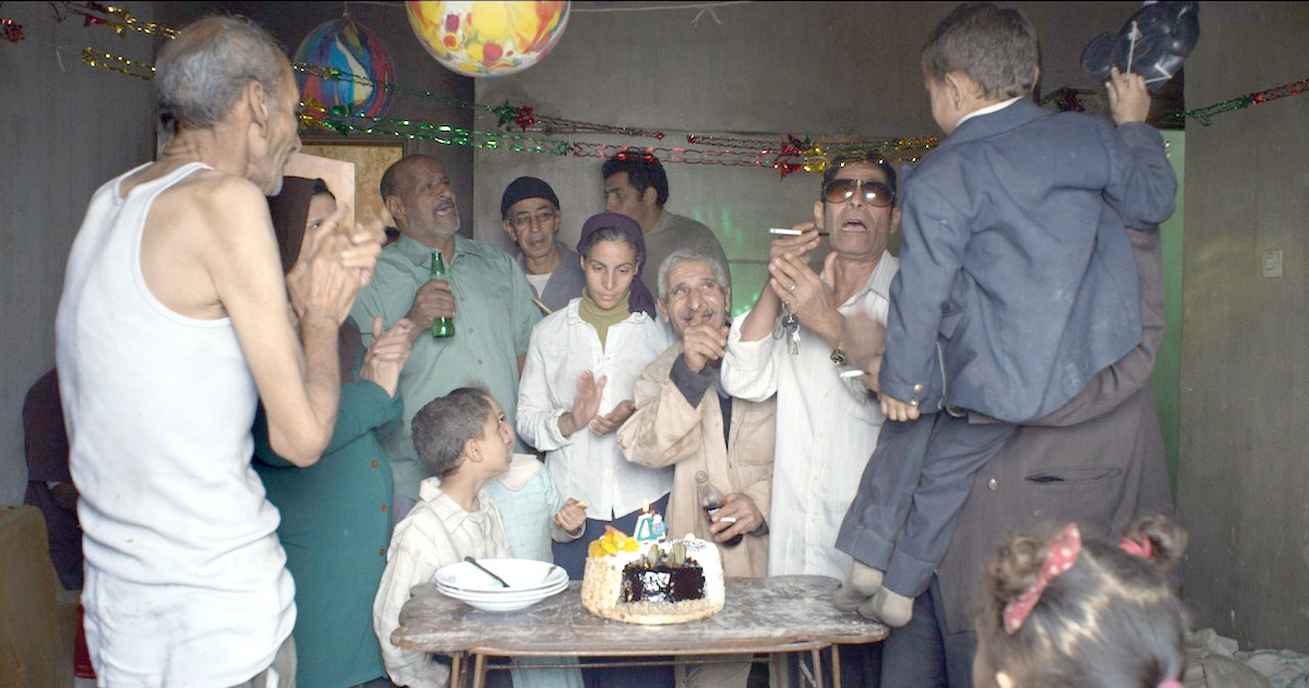 قبل التحول إلى دجاجة
