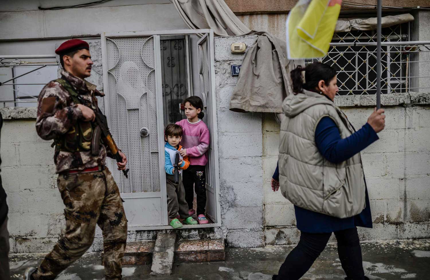 مخاوف من أن يقود الحراك المشتعل إلى بروز نزعة انفصالية جديدة في سوريا