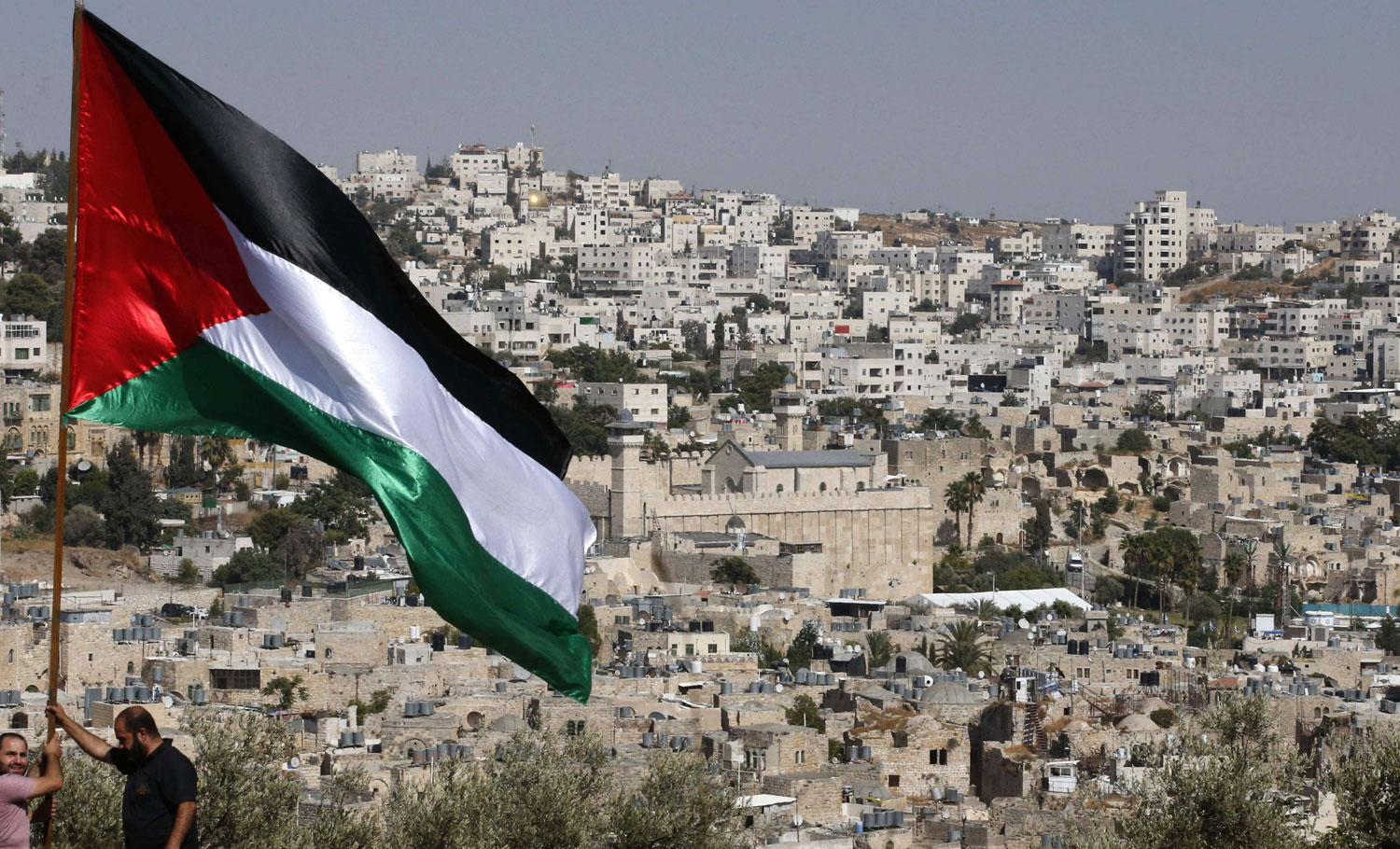 الفلسطينيون يؤكدون على ضرورة أن تشمل أي انتخابات جديدة القدس