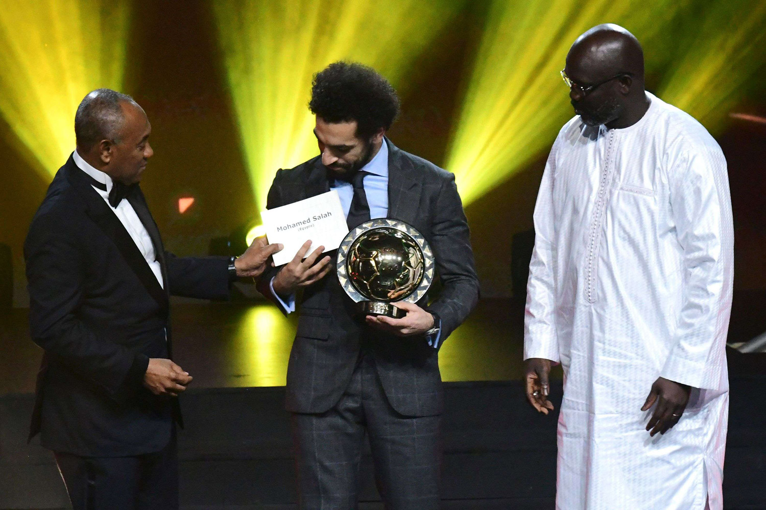 محمد صلاح يطمح في الاحتفاظ بجائزة أفضل لاعب أفريقي للعام الثالث على التوالي
