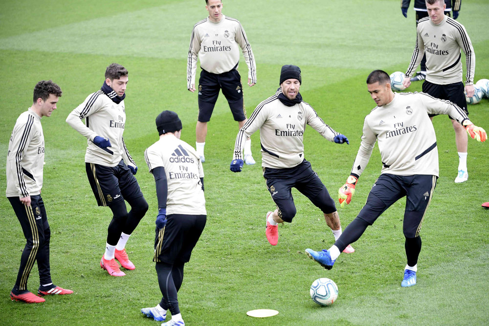 الأزمة الصحية ستؤدي إلى تراجع القيمة الاجمالية للاعبي ريال مدريد بنحو 350 مليونا