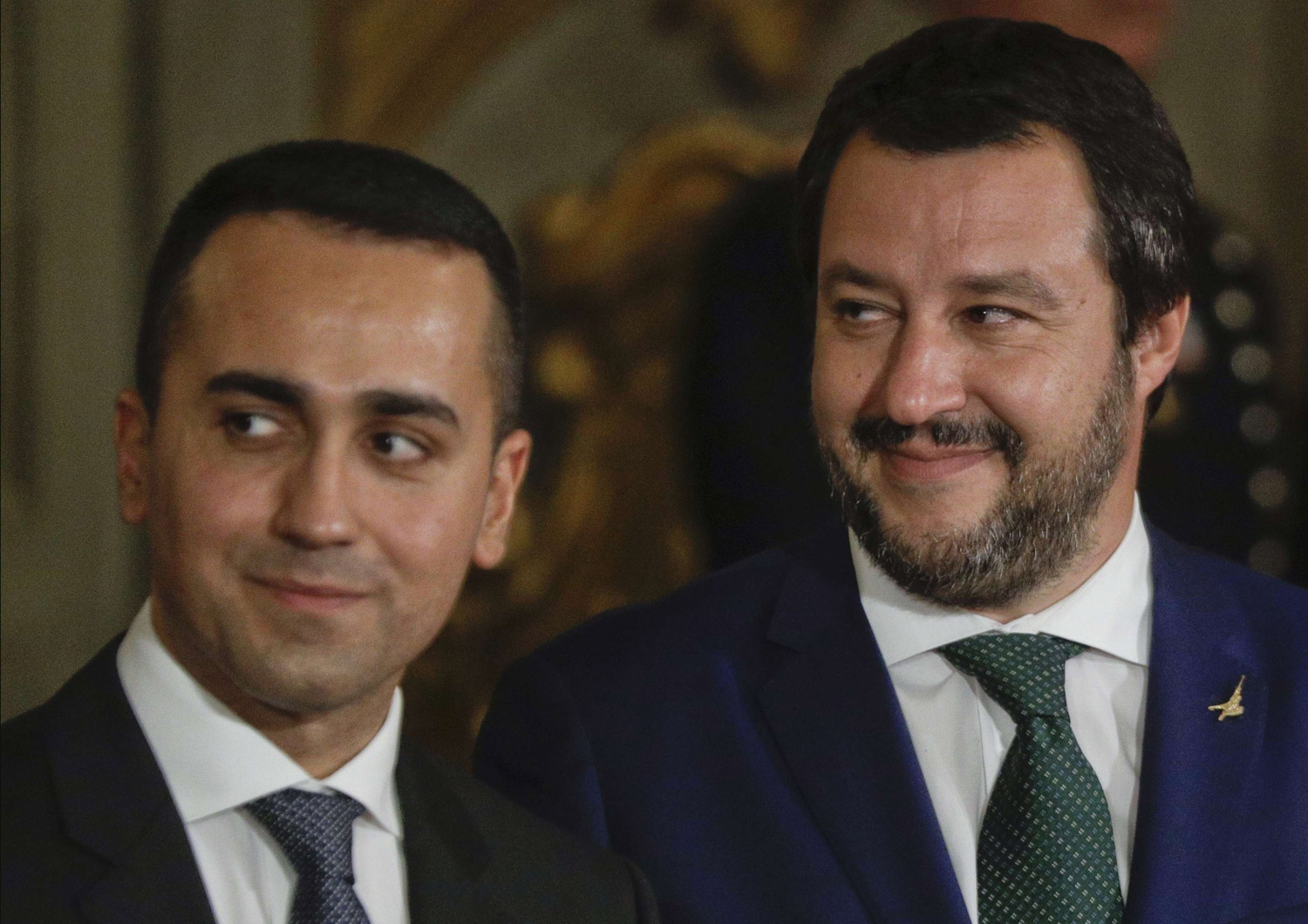 باريس تعتبر تصريحات لويجي دي مايو وماتيو سالفيني، "تهجّماً" عليها