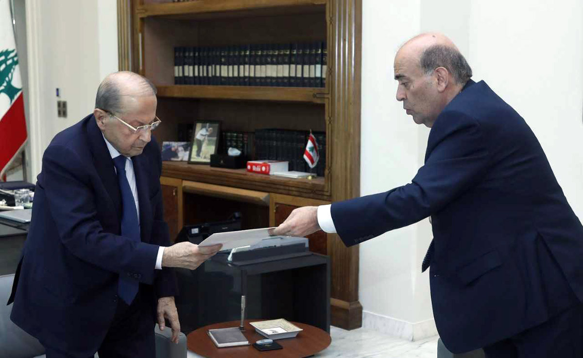 جميع المحاولات التي يبذلها فريق الرئيس ميشال عون مدعوماً من "حزب الله" و"محور الممانعة" لنفي وجود مقاطعة خارجية له، لم تنجح في إثبات أن وهبة لم يكن على قدر من يتولى هذه الحقيبة السيادية