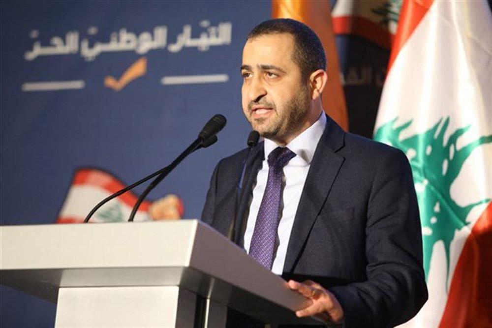 طريقه الانتخابي الذي انتهى بالخسارة، تشتهر لعطاالله فيه نظريات غير مألوفة. كما حين قال للمواطنين "استفيدوا من الذين سرقوا منكم طيلة السنين الماضية، خذوا منهم الأموال وصوّتوا ضدّهم وعاقبوهم"