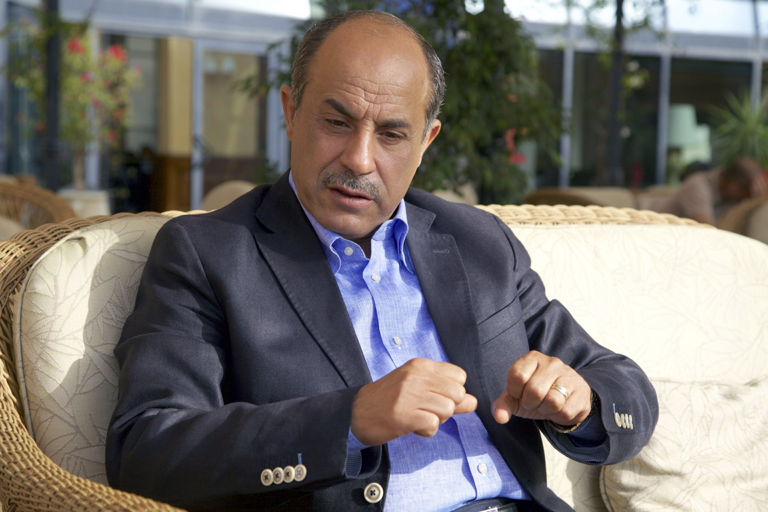 الغرياني لا يعد، وفقاً لكثيرين، رجل دولة وازن، بل هو لاعب فردي تموقع منذ سنوات بالقرب من النهضة، بحثا عن دور شخصي، أما محاولة عزل عبير موسي، فهي مهمة لا يقدر عليها، فضلا عن كونه لا يسعى لذلك