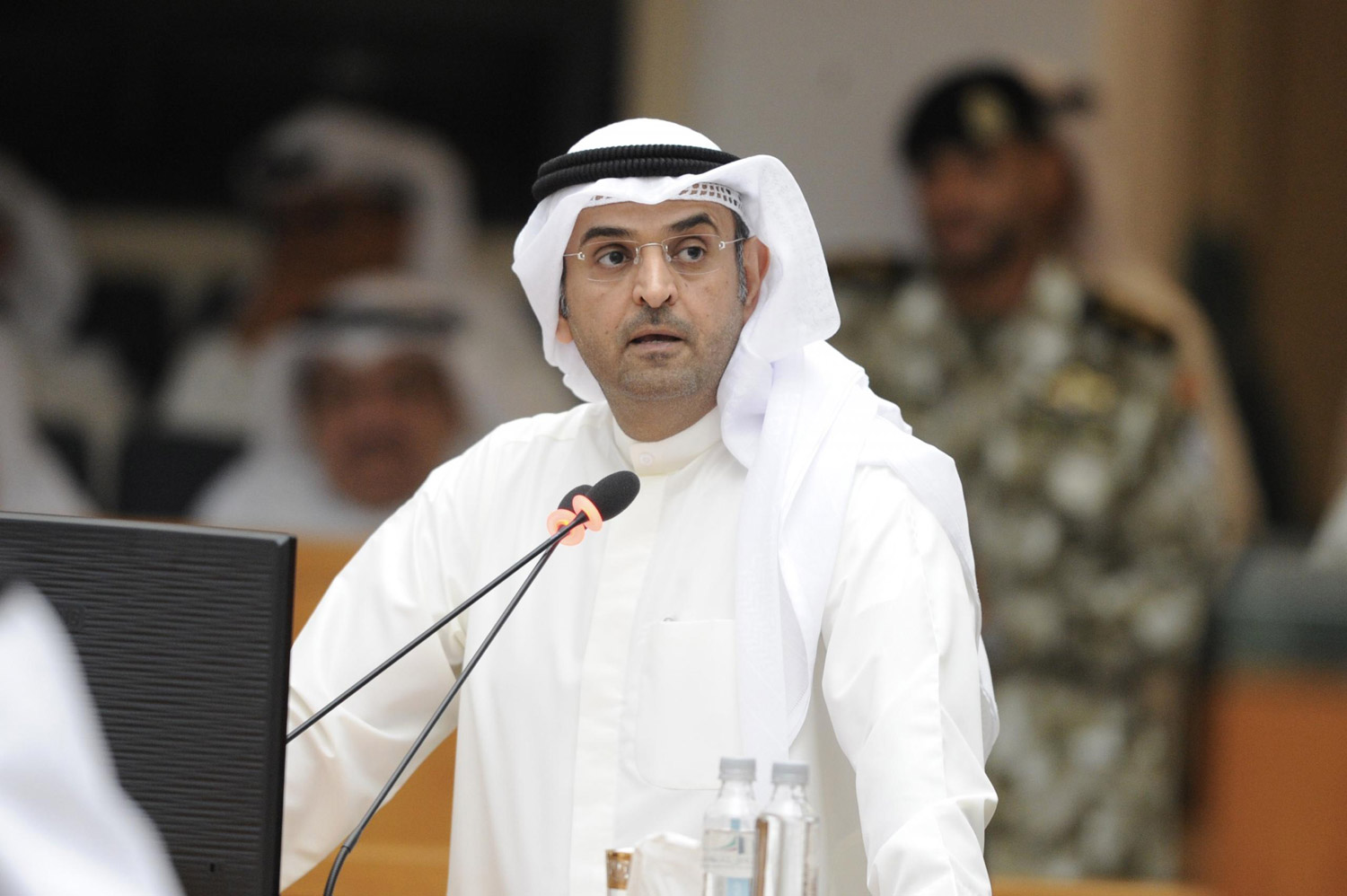 نايف الحجرف هو ثاني مسؤول كويتي بارز يتولى المنصب بعد عبدالله بشارة الذي واكب حقبة حساسة واجهت المعطيات الاستراتيجية الخليجية، وسادس الأمناء الذين تعاقبوا على المقعد منذ قيام المجلس في العام 1981