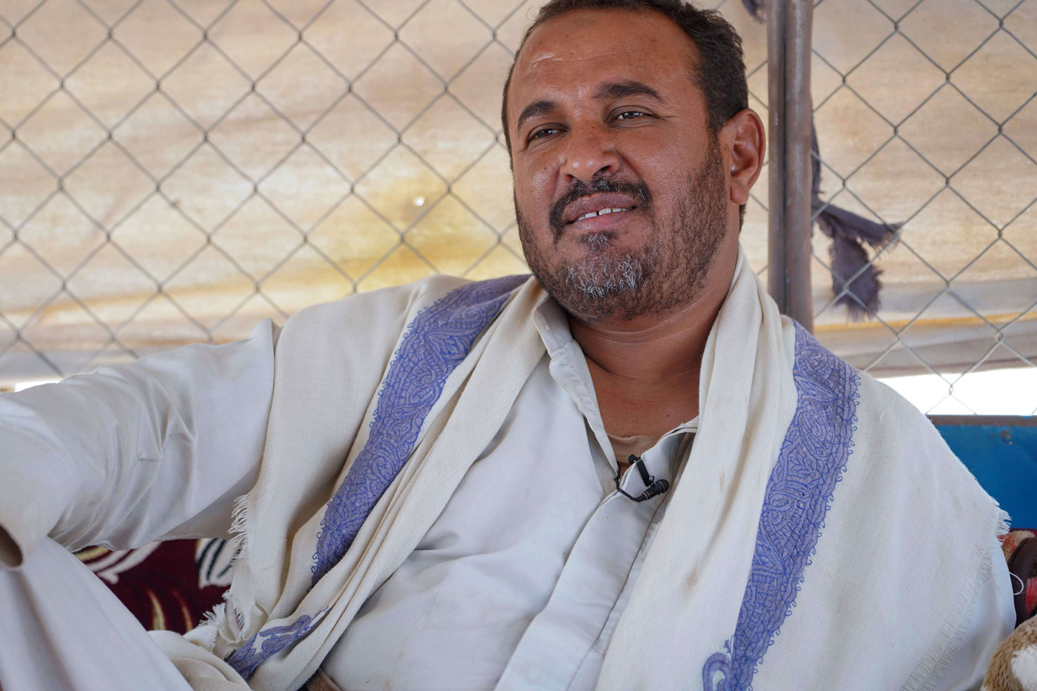 هادي أحمد: حتى هذه اللحظة، نزحنا خمس مرات وفي كل مرة ننزح فيها أحاول طمأنة عائلتي بأننا سنستقر