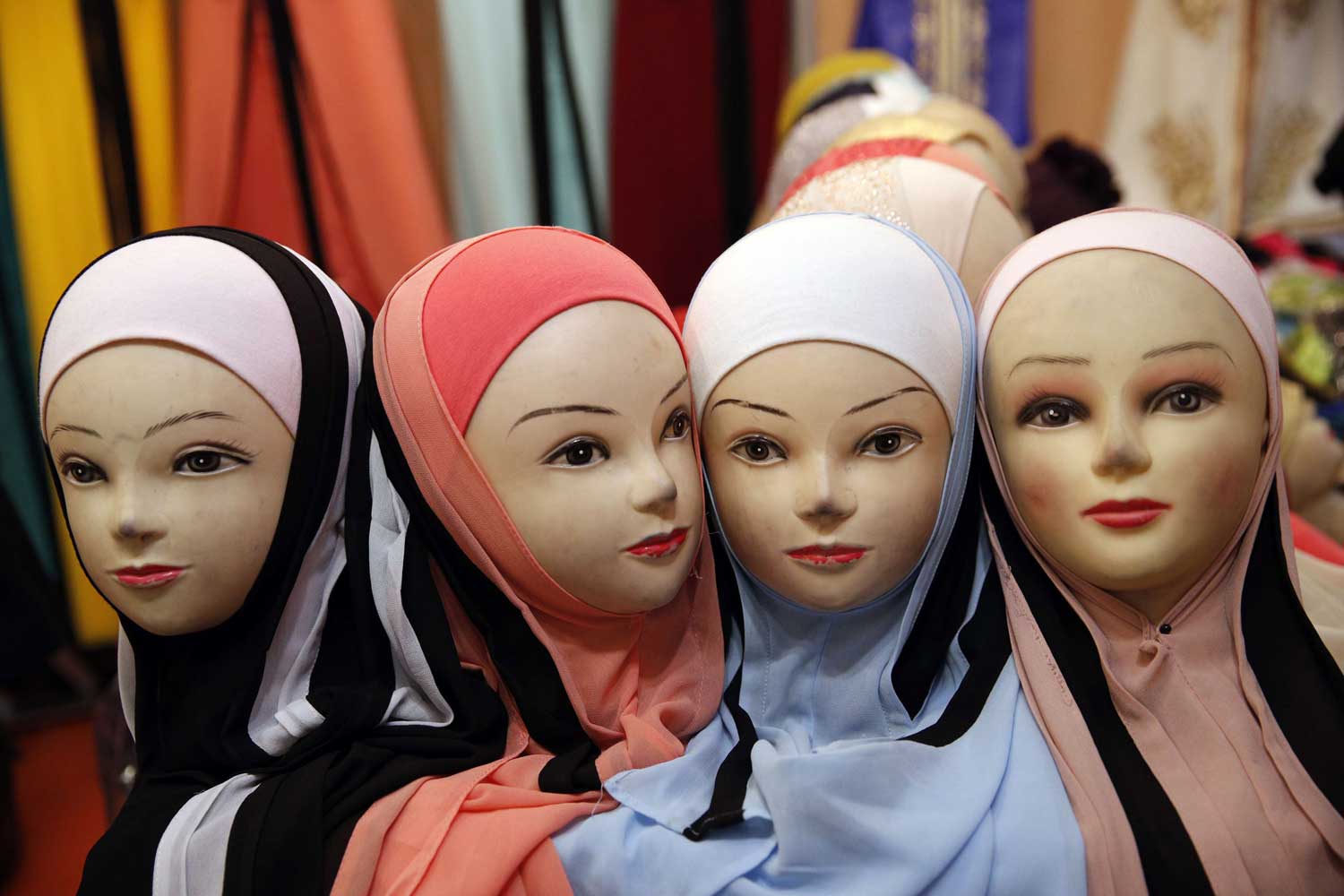 بين الحجاب والأمان الاجتماعي علاقة وثيقة