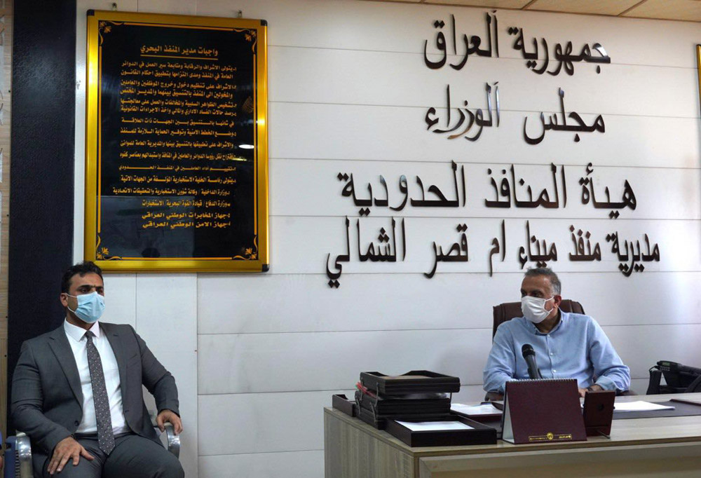 الكاظمي يفرض سيطرة حكومته على المنافذ الحدودية