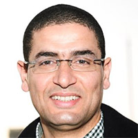 محمد أبوحامد: كنت أفضّل استضافة الشاب في الإذاعة للاستماع إلى وجهة نظرة، وهذا قمة التسامح