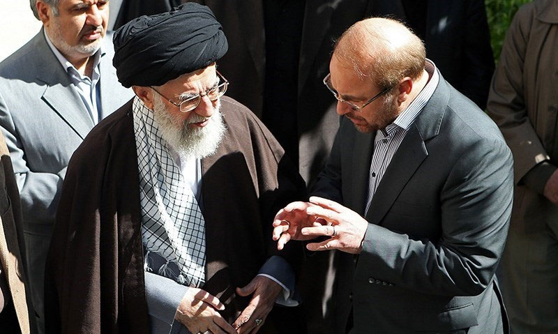 خامنئي يعوّل على صقور الأمن