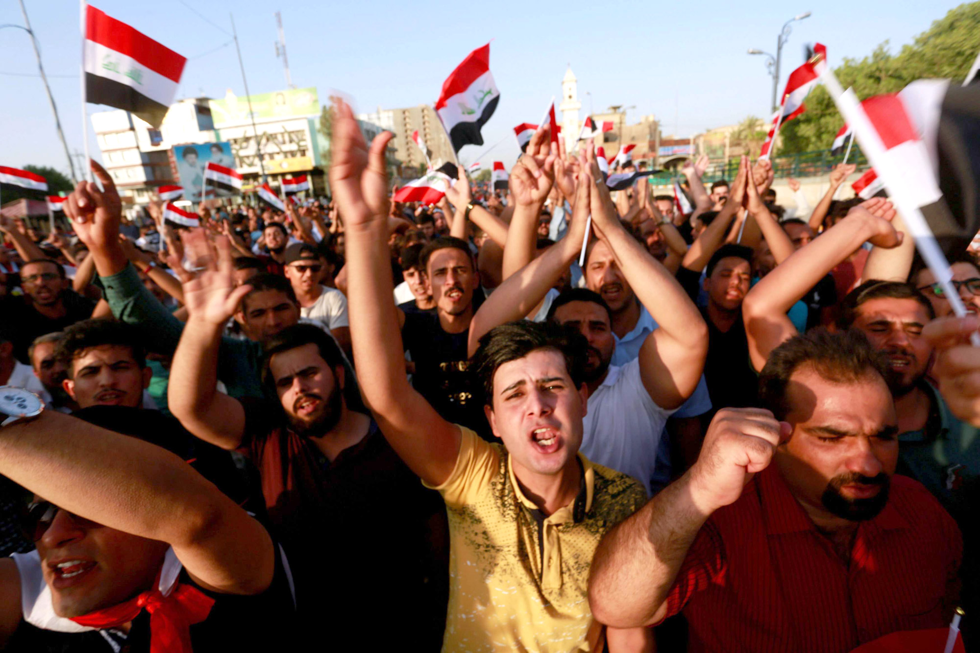 غضب شعبي ضد الحكومة
