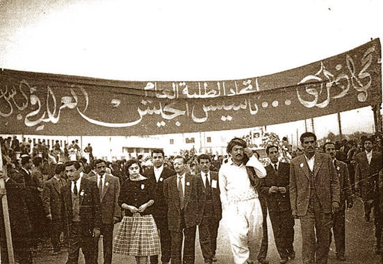 [ الصافي يرحل اليوم بعد أن بقي يحلم ويترقب تحقيق الاشتراكية وكأنها "مهديه المنتظر"، على حد تعبير المفكر العراقي الراحل علي الوردي الذي كتب إن الشيوعية هي المهدي الذي ينتظر ظهورها الماركسيون.
