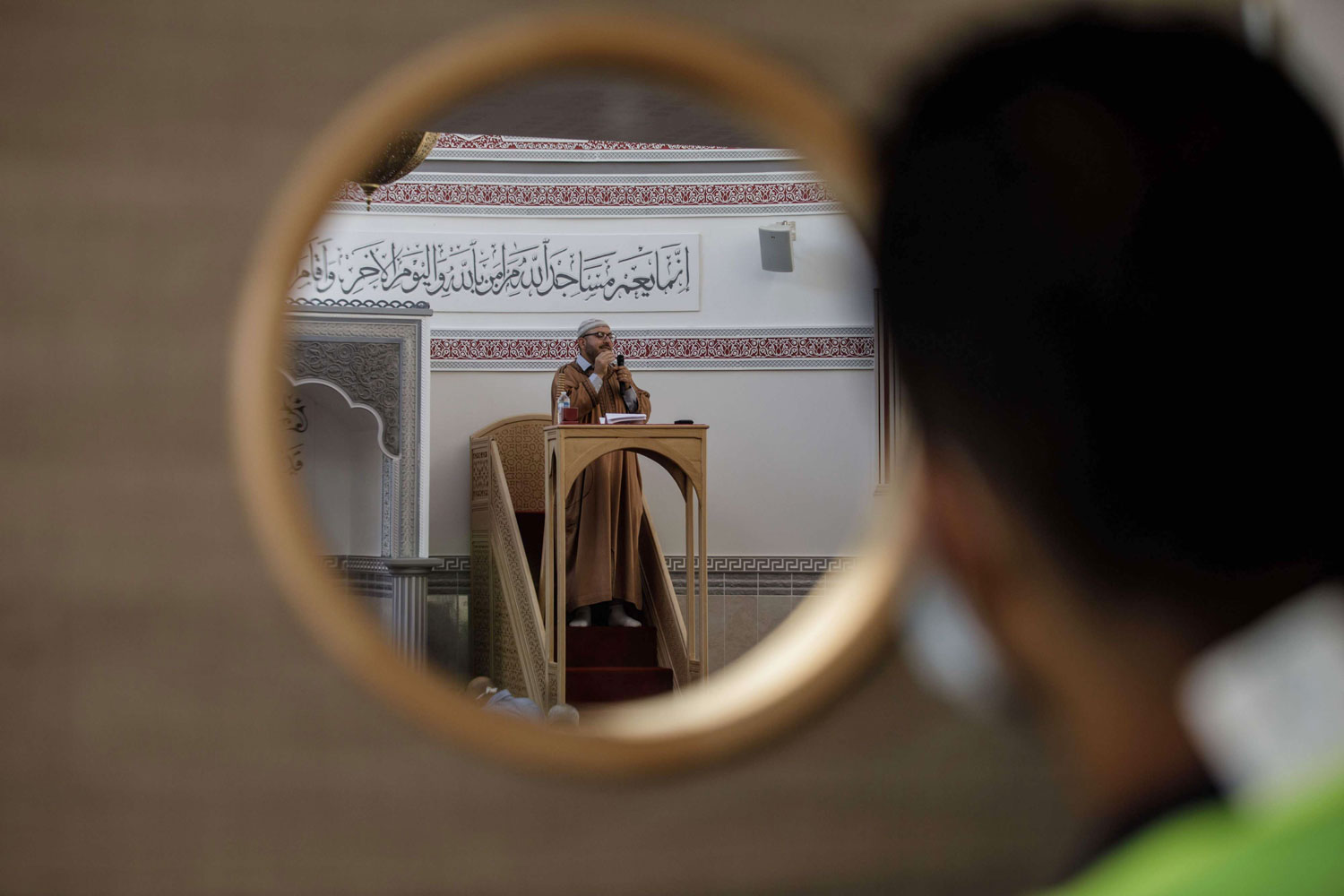 ماكرون يدعو  إلى "فهم أفضل للإسلام"