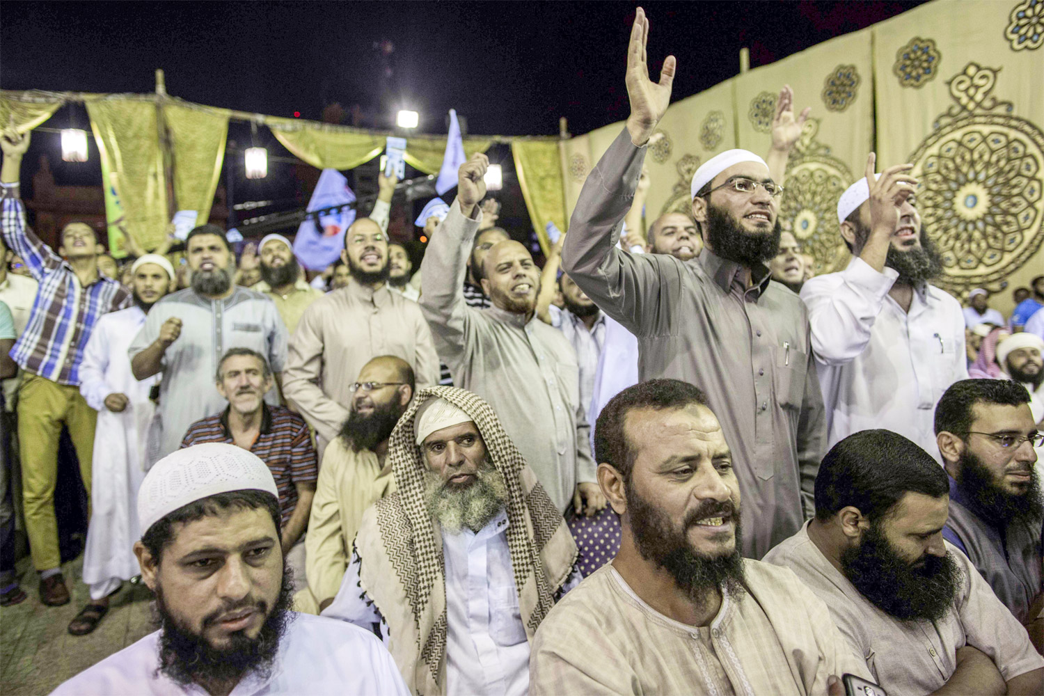 حاضر لا يقطع مع الماضي