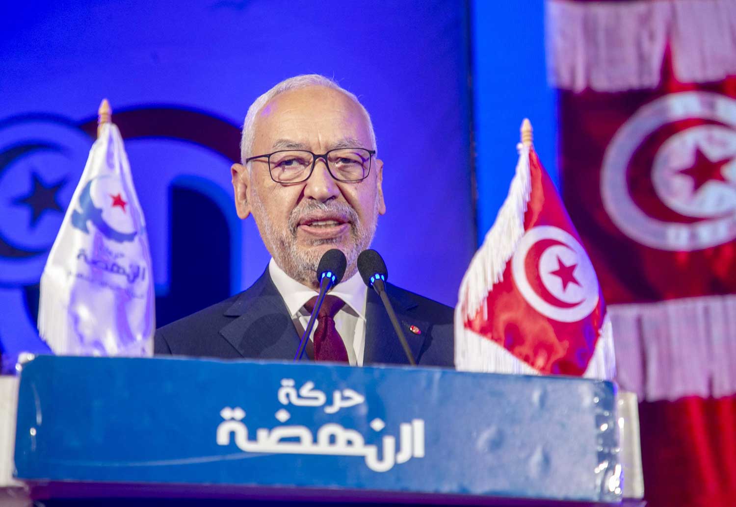  حركة النهضة تناور في الداخل لإظهار أنها حركة محلية مدنية