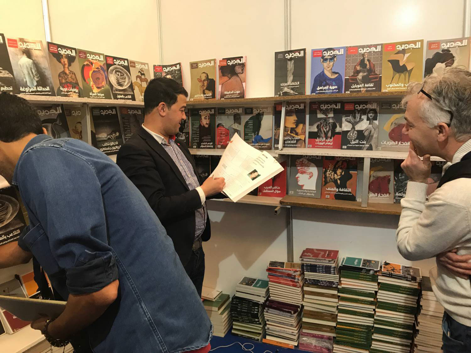 كتاب وناشرون ومتابعون: المجلة جاءت في لحظة فراغ حاسمة
