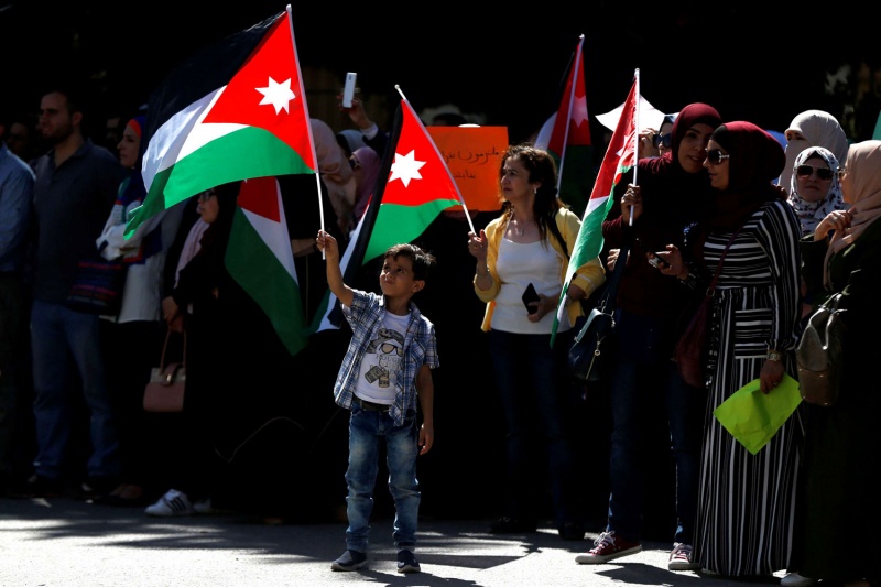  مساندة للموقوفين
