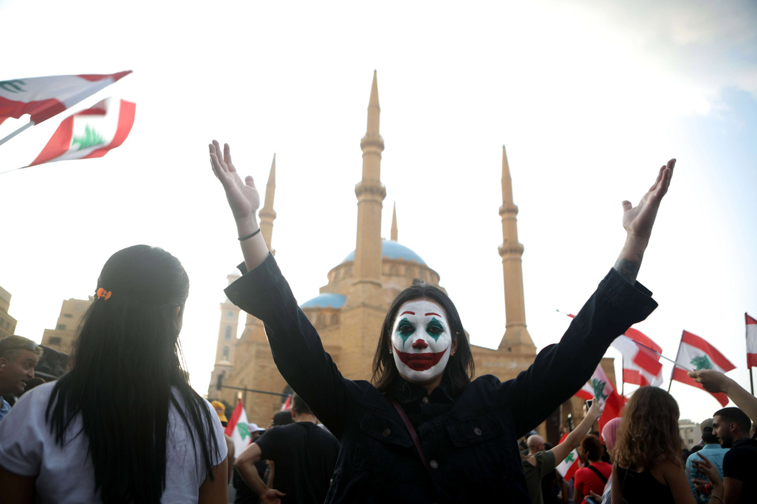  ناشطون عرب على مواقع التواصل يربطون {الجوكر} بما يفعله المحتجون في مظاهرات الجمعة