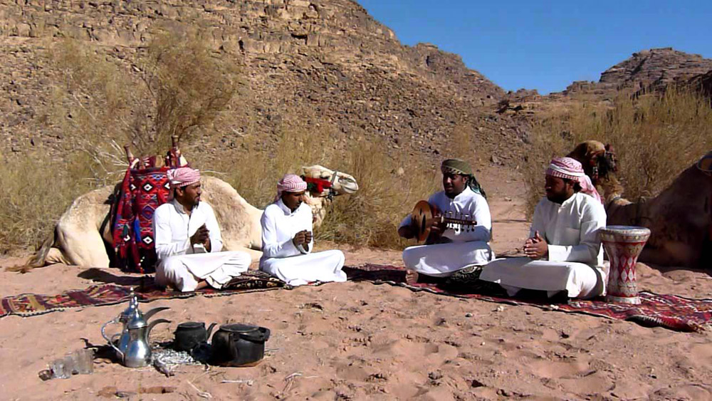 دعم شعبي للمحافظة على الهوّية العربية والتراث الموسيقى المحلي والعربي