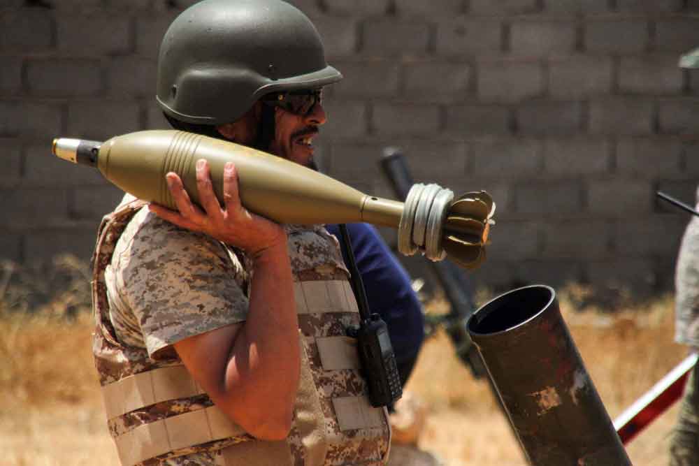 الدفع باتجاه المسار السياسي