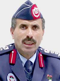 محمد قنونو: الأصابع على الزناد وسنحرر كل شبر من أرض ليبيا