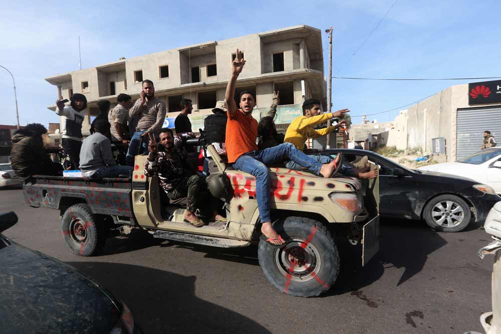 إغراءات النظام التركي أوقعت المقاتلين السوريين في المحظور