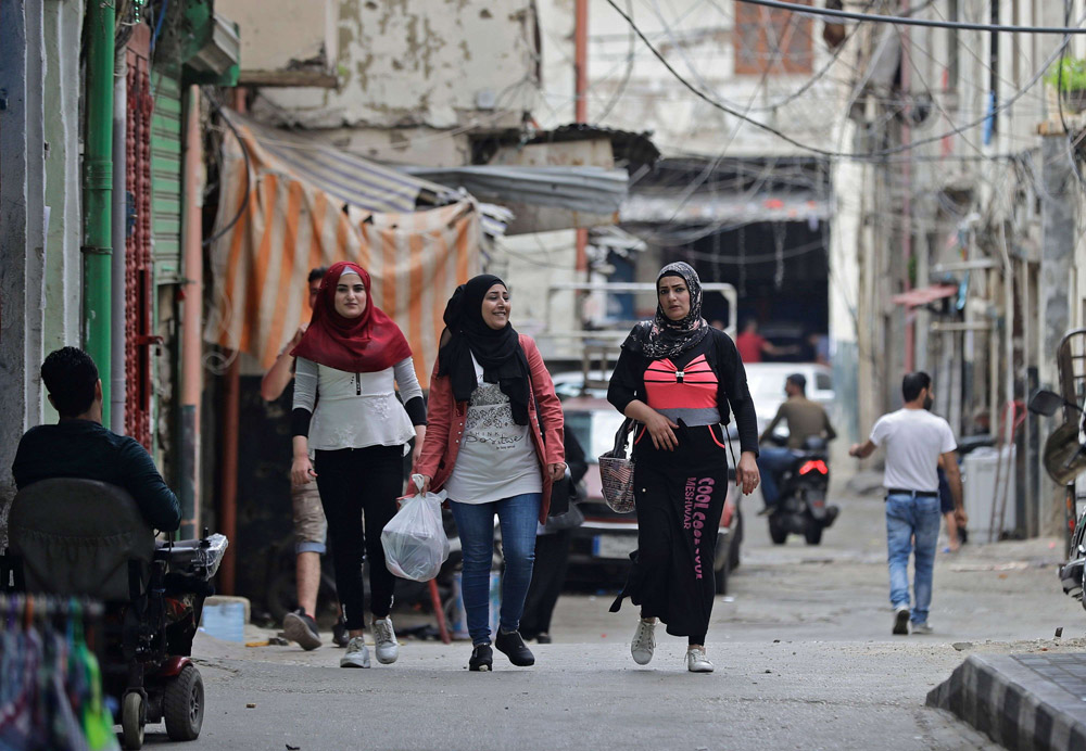 مؤشرات اضمحلال الطبقة الوسطى تتزايد مع عجز مختلف الشرائح عن توفير الطعام والدواء