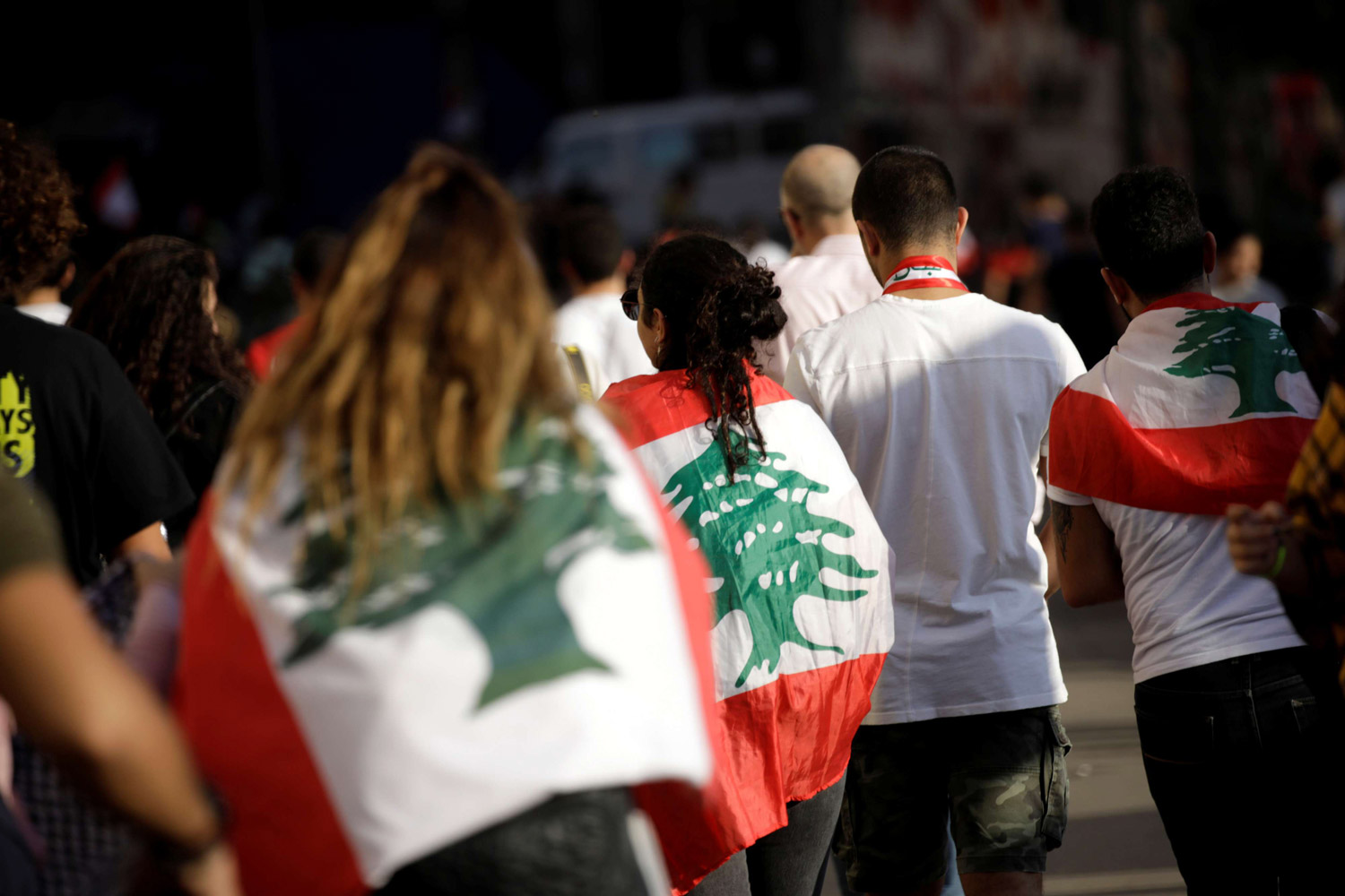الشارع قال كلمته: كلن يعني كلن
