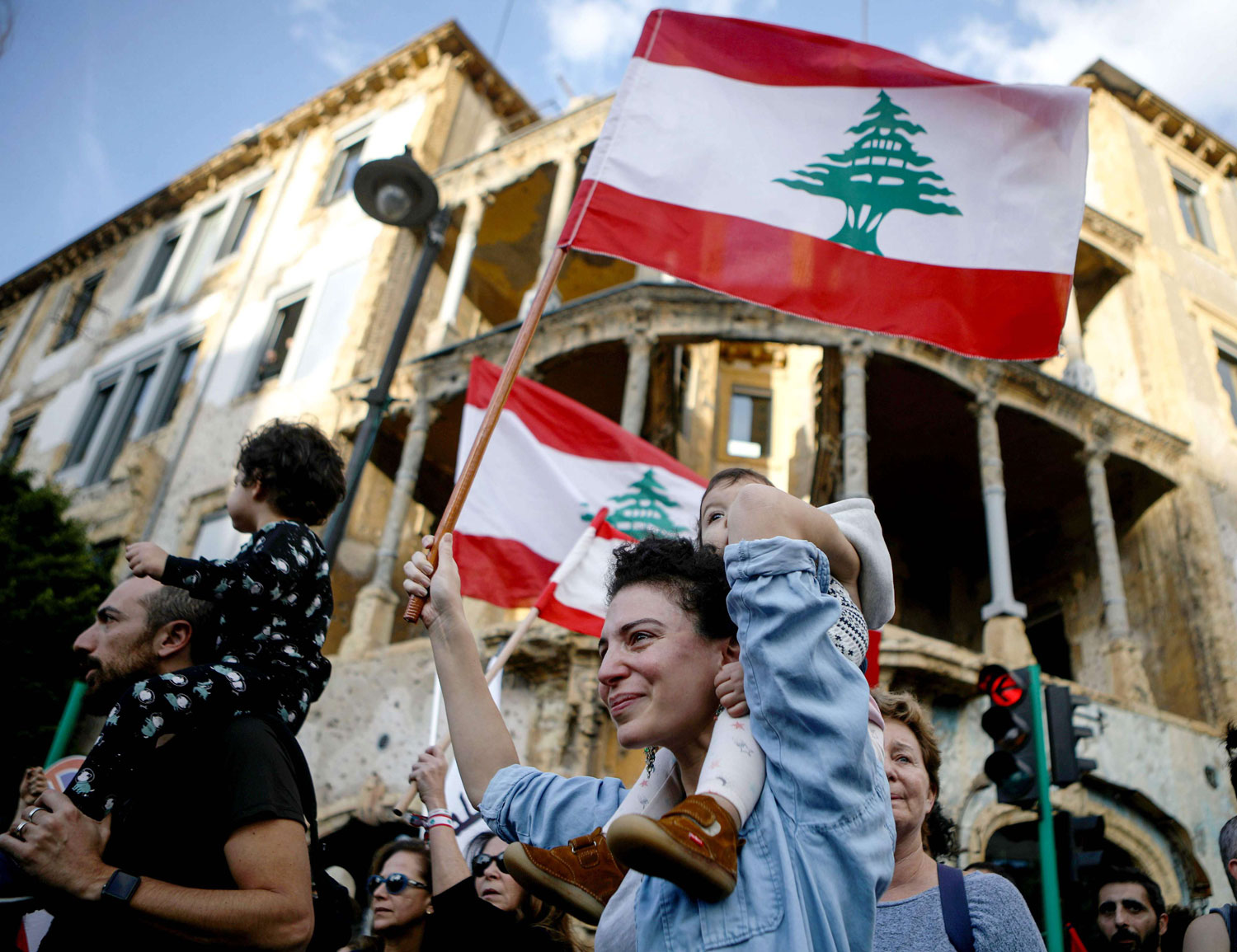ليس ما يحدث في الشارع اللبناني حدثا عابرا