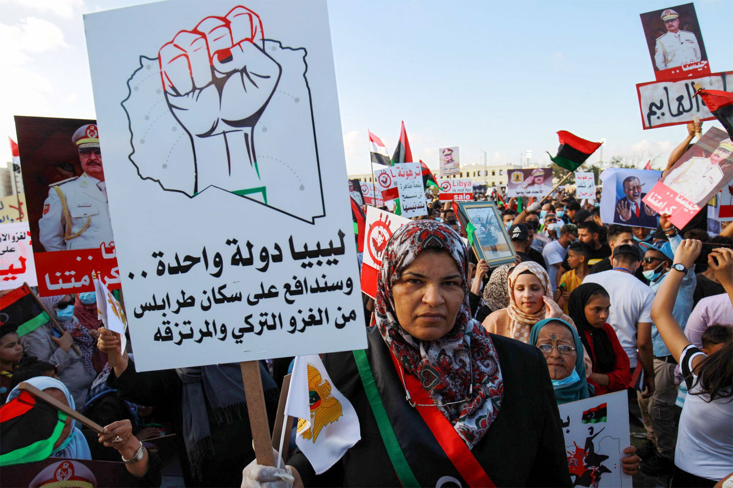 تهيئة الأجواء لانتقال سياسي بعيدا عن ابتزاز الميليشيات