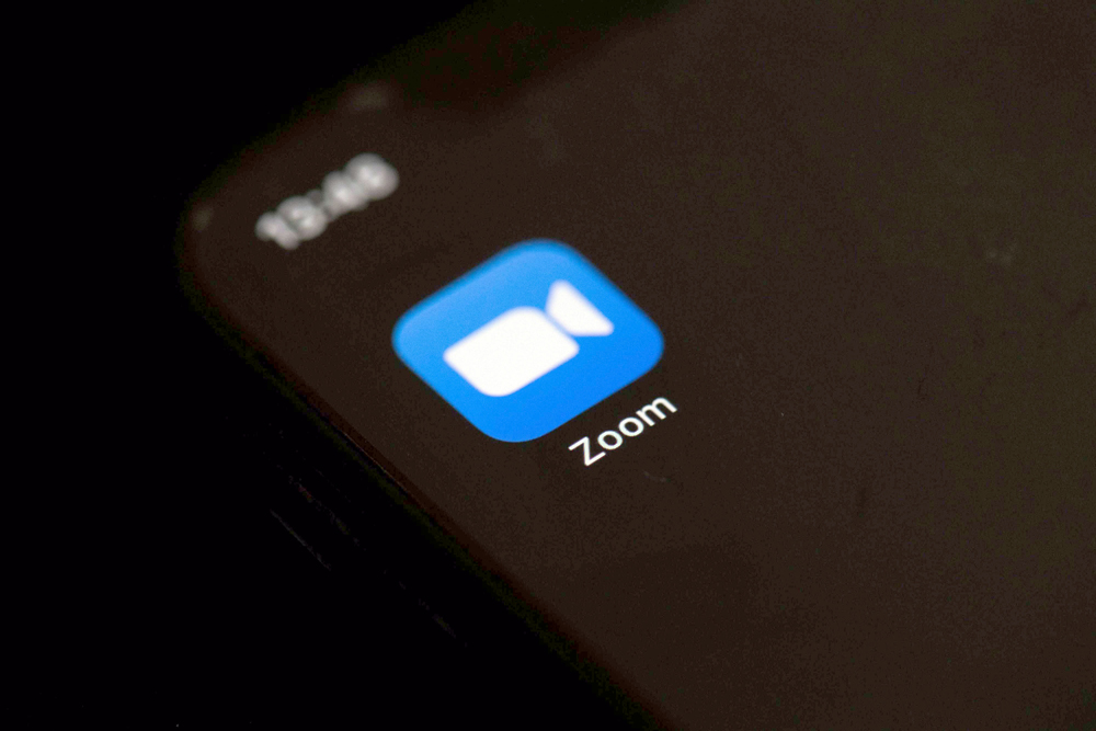 تطبيق زووم لخدمة مؤتمرات الفيديو أصبح مصطلحا مستخدما في لغتنا اليومية