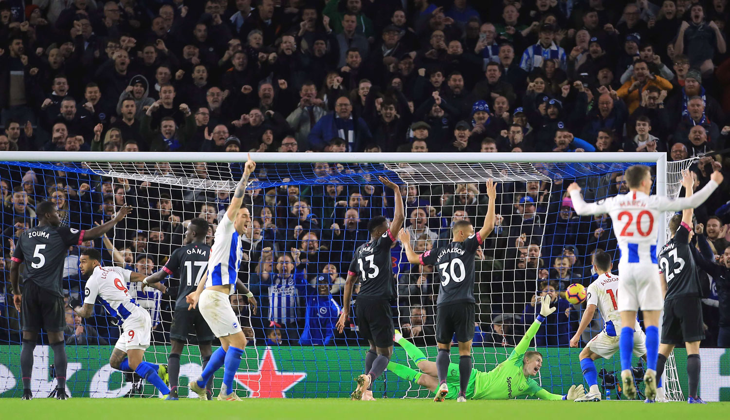 يورجن لوكاديا ينهي الشوط الثاني بهدف الانتصار لبرايتون
