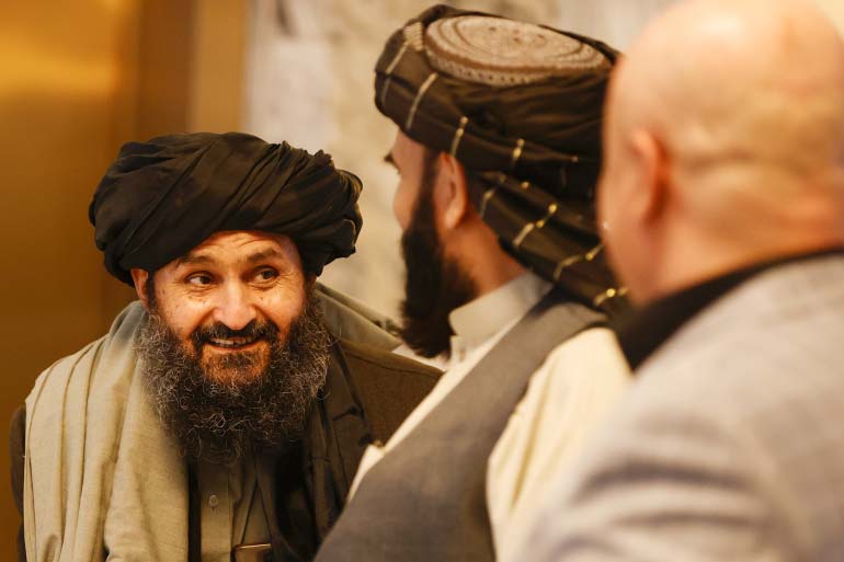 [ برادر الهادئ المبتسم كما يصفه من التقوا به، دبلوماسي صامت، بارع في العمل في الظل، شديد الانضباط. وأكثر الأوصاف التي قالها عنه الإعلام الأميركي إثارة أنه “شخص تصعب قراءته”. 