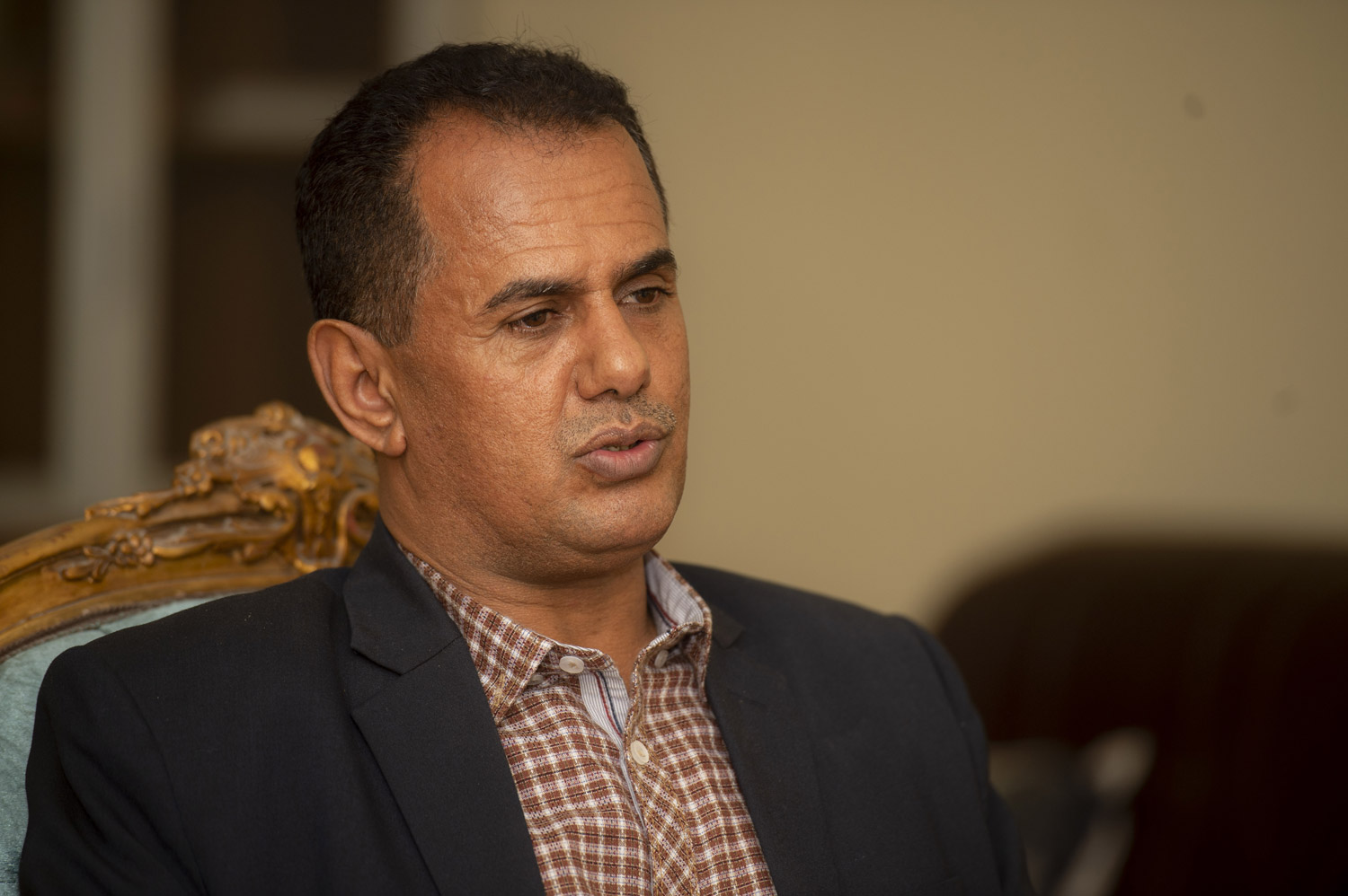 منصور صالح مؤامرات الحكومة الشرعية التي تعمل تحت سطوة حزب الإصلاح بدأت منذ تحرير المحافظات الجنوبية من الميليشيات الحوثية في يوليو 2015، إذ كان الاتفاق على أن تكون الحكومة المتواجدة في عدن نقطة انطلاق لإنهاء الانقلاب الحوثي