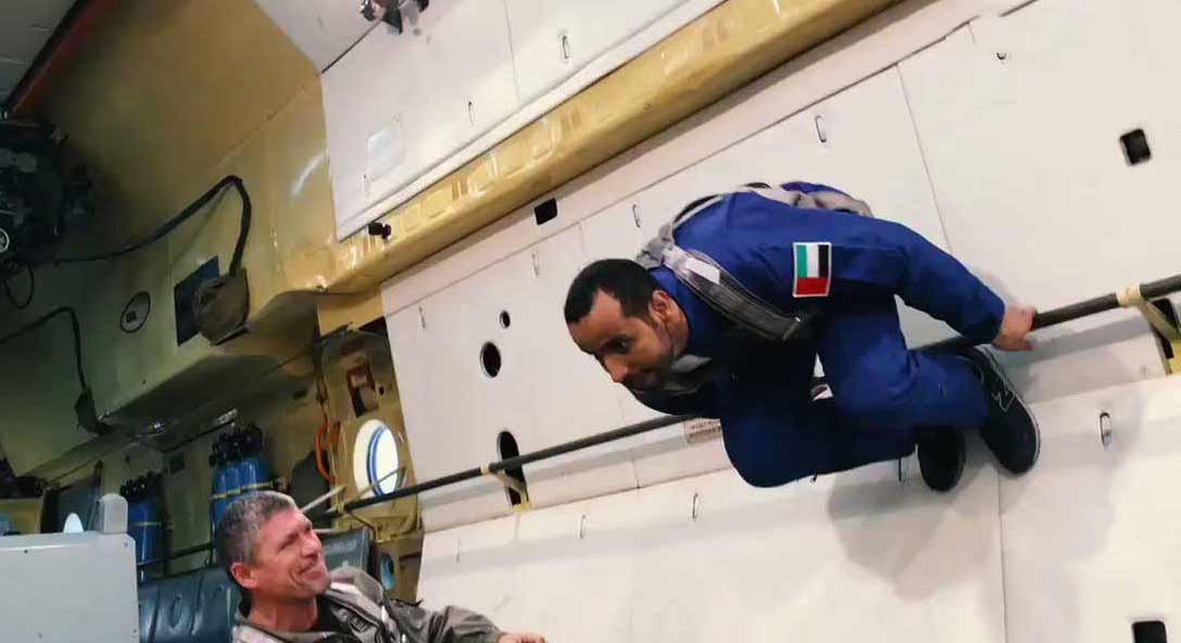 [ المنصوري من المقرر أن يقضي ثمانية أيام في محطة الفضاء الدولية، وستنطلق به المركبة “سويوز أم أس 15” من محطة “بايكونور” بكازاخستان.