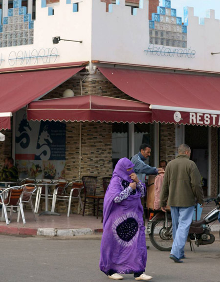 معاناة حقيقية