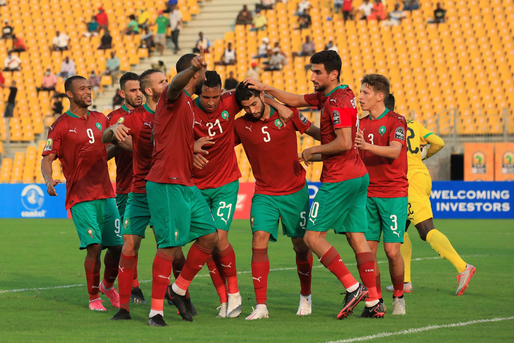العمل القاعدي بالنسبة إلى لقجع يتطلب التركيز على تطوير كرة القدم على مستوى الفئات العمرية الصغرى، وممارسة اللعبة مع جرعات احترافية أعلى